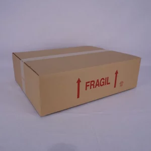 caja pequena de carton doble