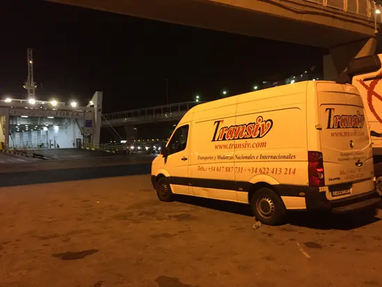 mudanzas transiv en el puerto de valencia