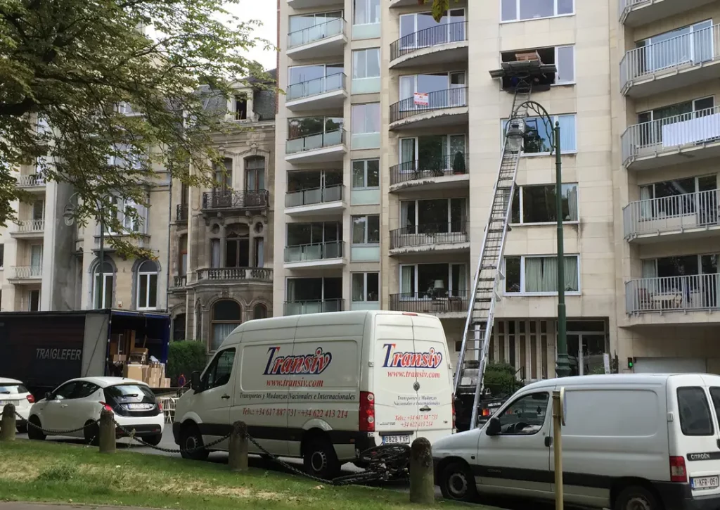 transiv gran mudanza