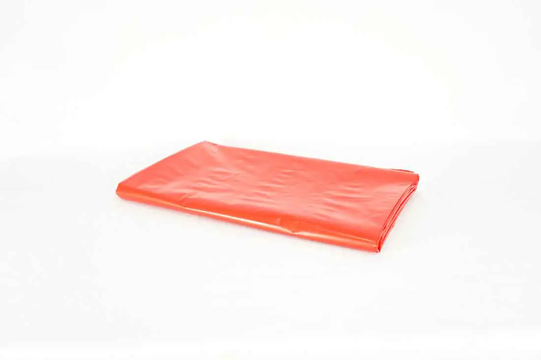 funda roja de plastico para colchon
