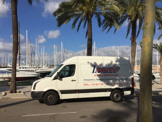 mudanzas en la playa de mallorca